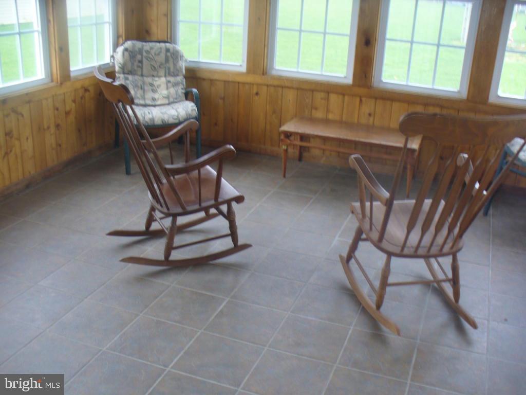 532 Oak Lane Lititz, PA 17543 - Photo 19 of 32 Gallery Image 19