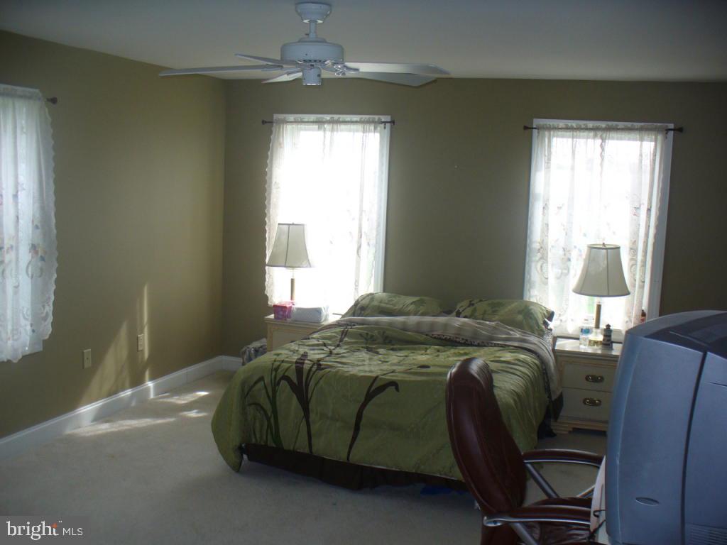 532 Oak Lane Lititz, PA 17543 - Photo 20 of 32 Gallery Image 20