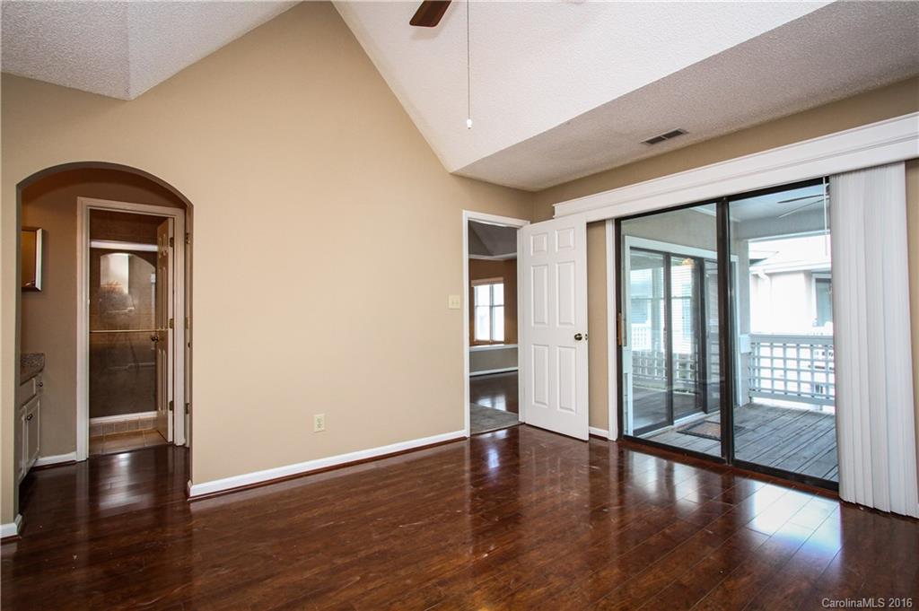232 Queens Road, Unit 51 Charlotte, NC 28204 - Photo 14 of 24 Gallery Image 14