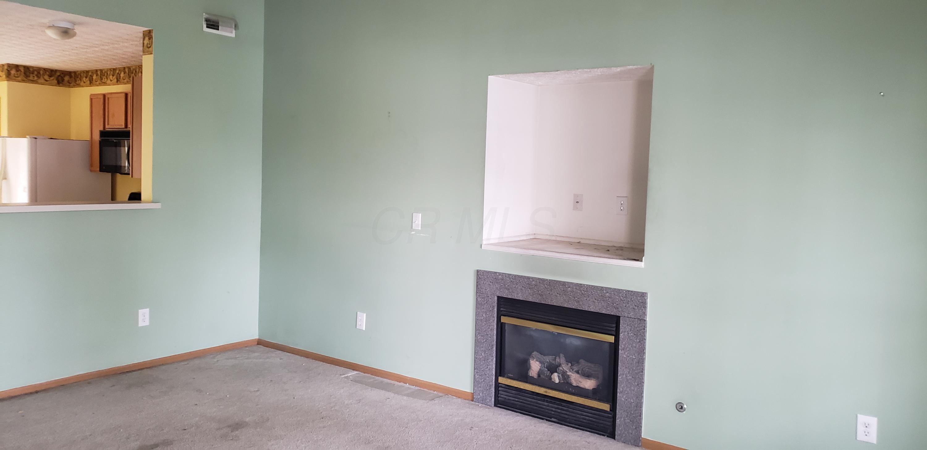527 Rockets Street, Unit 161 Galloway, OH 43119 - Photo 4 of 14 Gallery Image 4