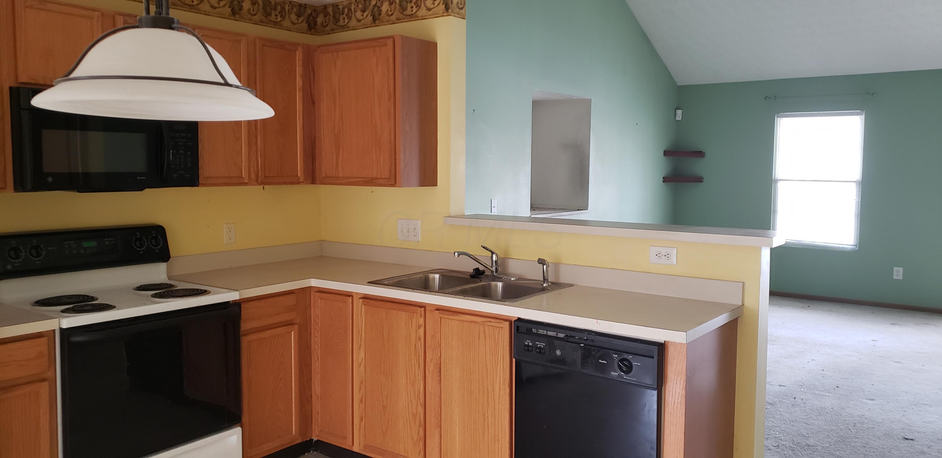 527 Rockets Street, Unit 161 Galloway, OH 43119 - Photo 7 of 14 Gallery Image 7
