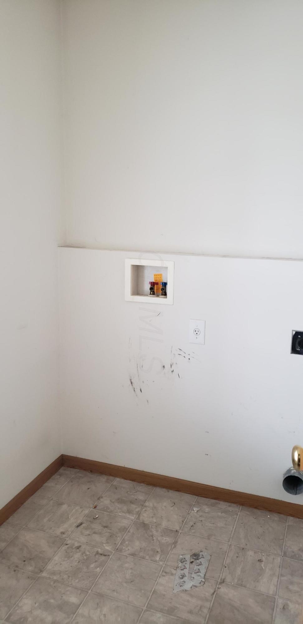 527 Rockets Street, Unit 161 Galloway, OH 43119 - Photo 10 of 14 Gallery Image 10