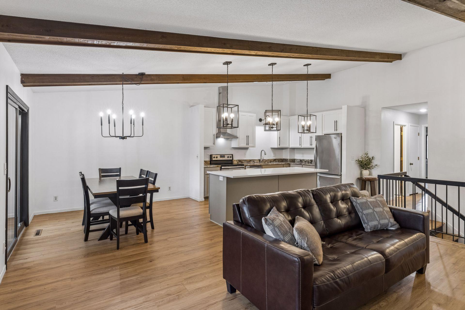 2677 Sumac Ridge White Bear Lake, MN 55110 - Photo 7 of 27 Gallery Image 7