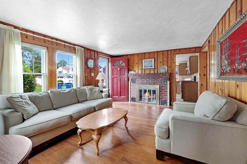 17 Swift Avenue Wareham, MA 02571 - Photo 10 of 30
