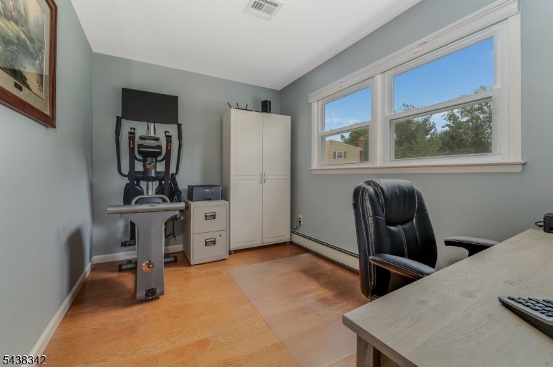17 Partridge Run Washington, NJ 07882 - Photo 15 of 38