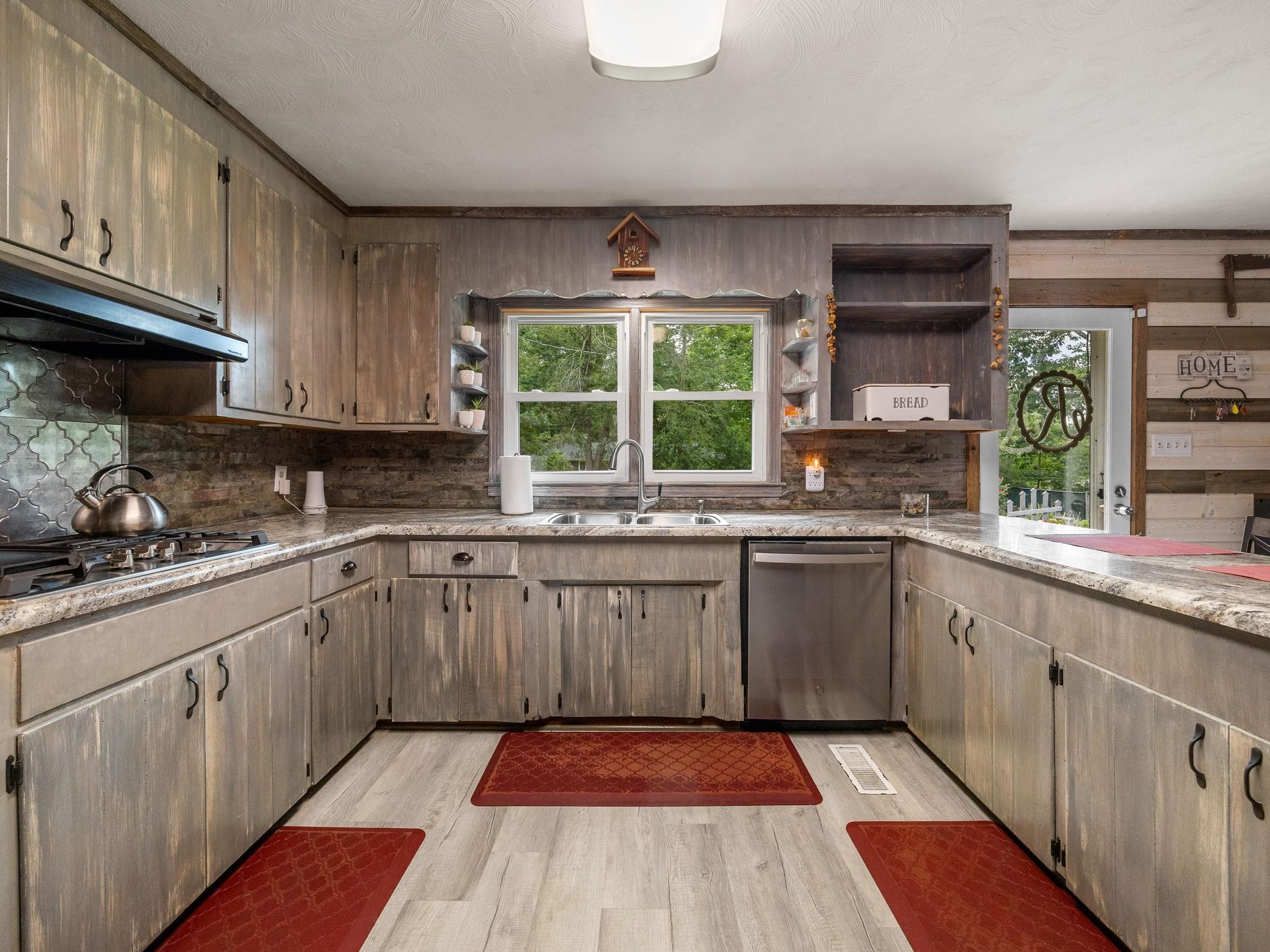 400 Tucker Road Spartanburg, SC 29306 - Photo 12 of 36 Gallery Image 12