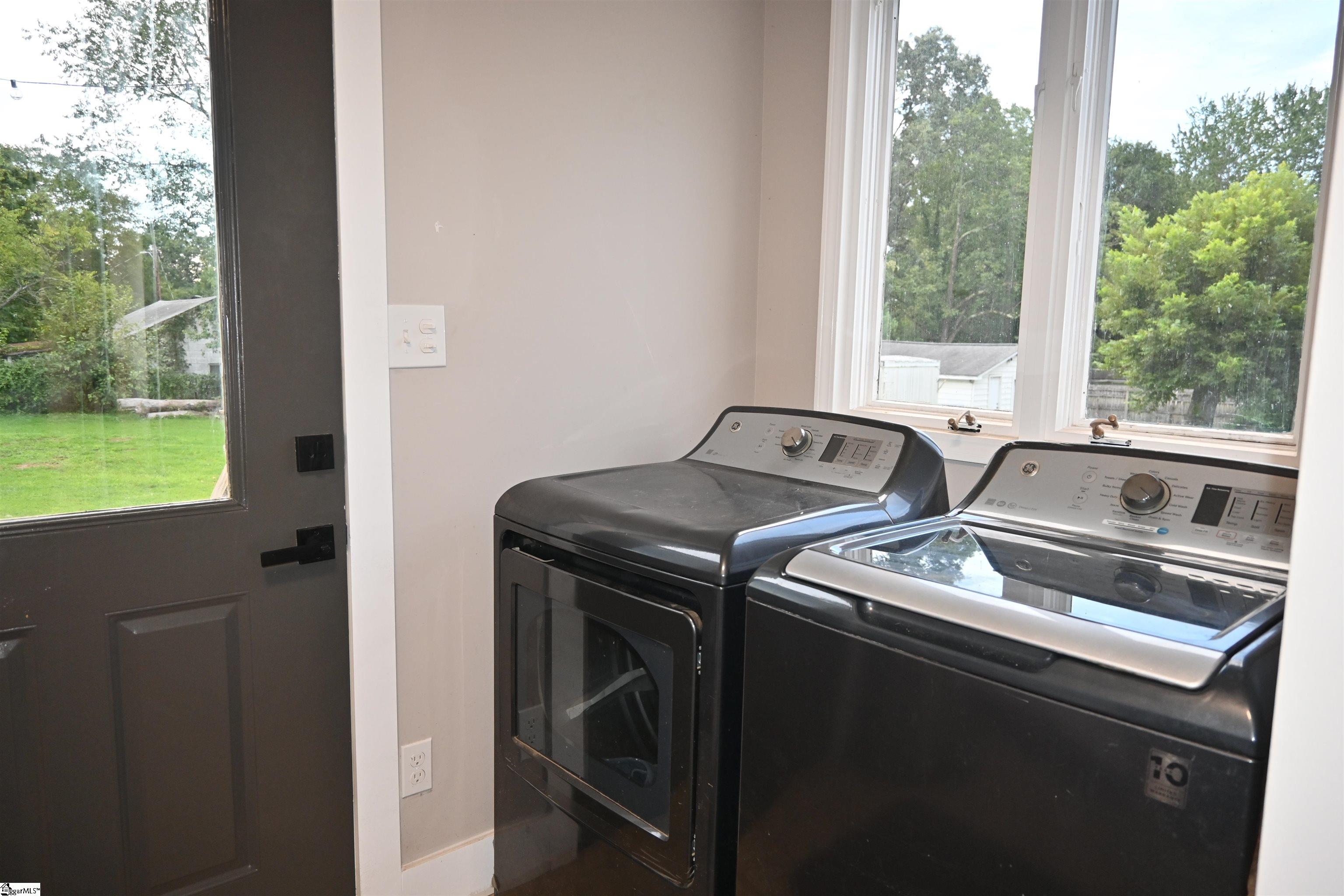 212 Donnan Road Taylors, SC 29687 - Photo 36 of 40 Gallery Image 36