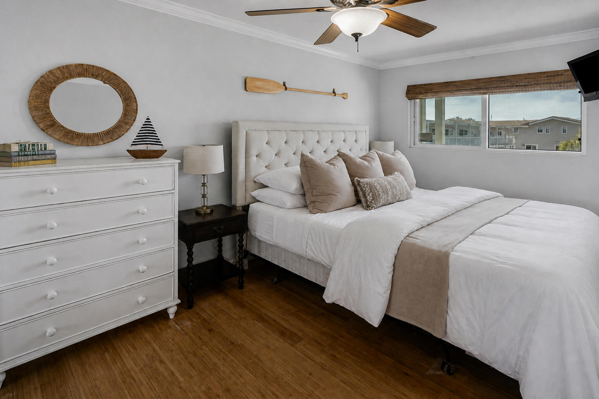 4975 Sandyland Road, Unit 302 Carpinteria, CA 93013 - Photo 10 of 19 Primary Bedroom