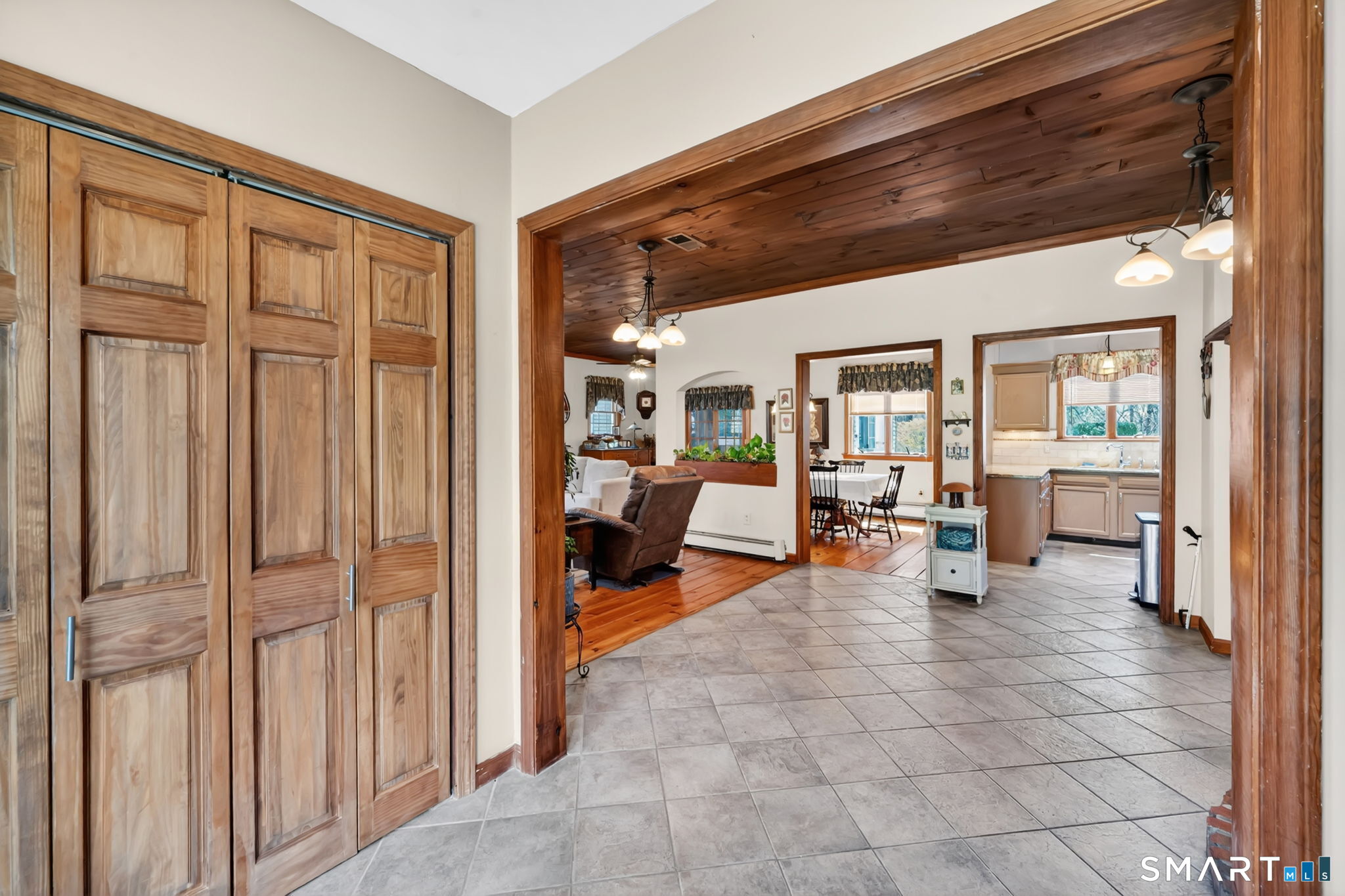 28 Gulf Road Stafford, CT 06076 - Photo 15 of 41