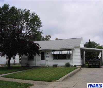 1814 Cherokee Road Fort Wayne, IN 46808 - Photo 1 of 13