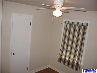 1814 Cherokee Road Fort Wayne, IN 46808 - Photo 7 of 13