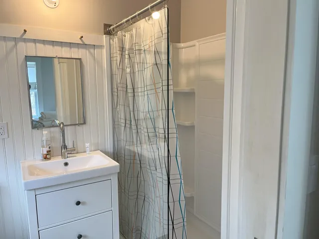 $3,000 | 17 Lake Street, Unit 1, Meredith, NH 03253