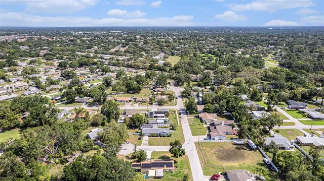 $416,000 | 1813 Nova Drive, Valrico, FL 33596