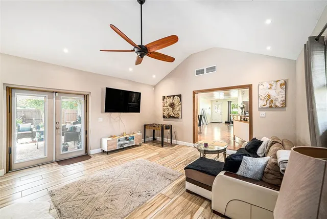 $416,000 | 1813 Nova Drive, Valrico, FL 33596