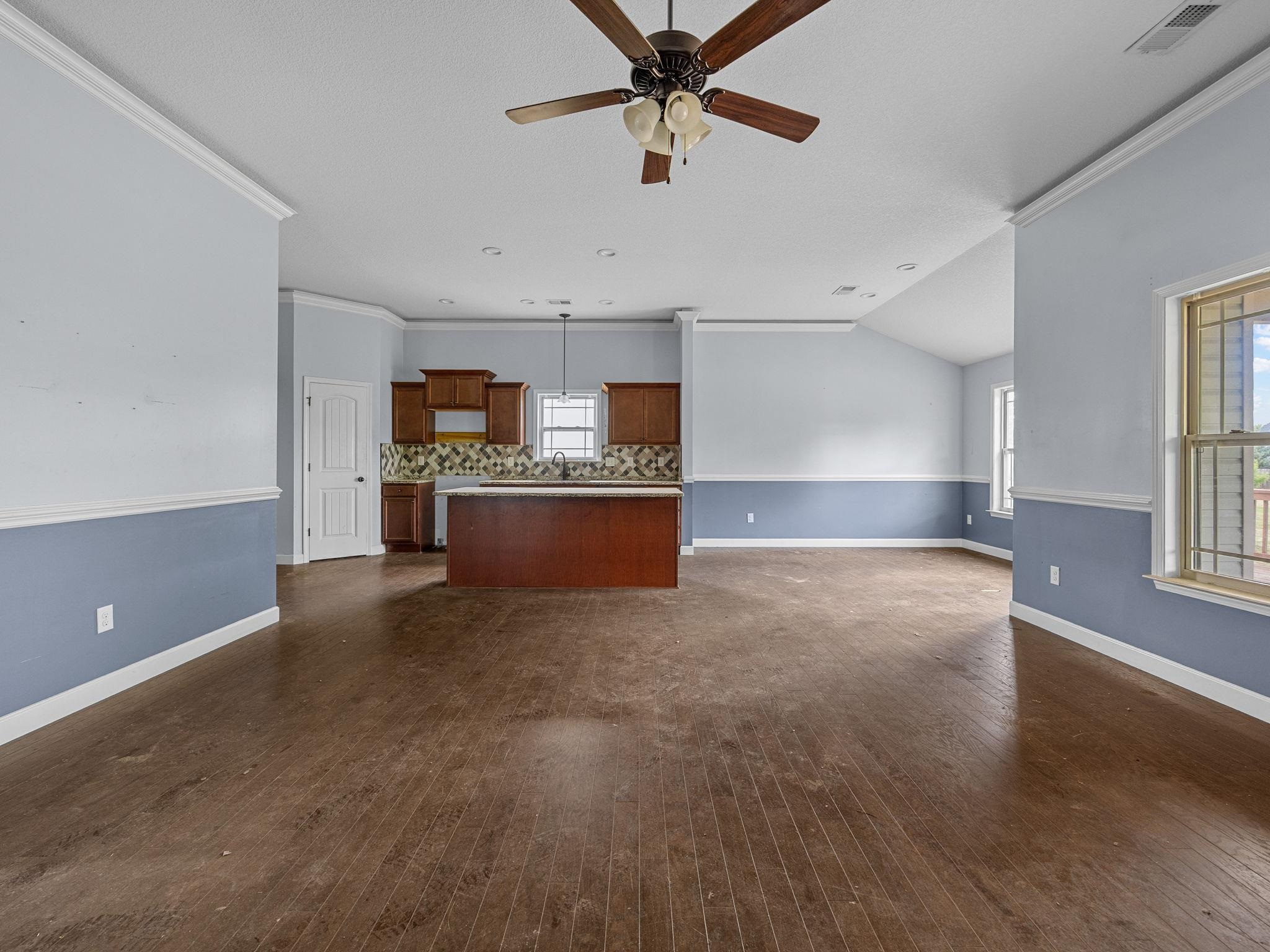 423 Camden Lee Court Inman, SC 29349 - Photo 7 of 32