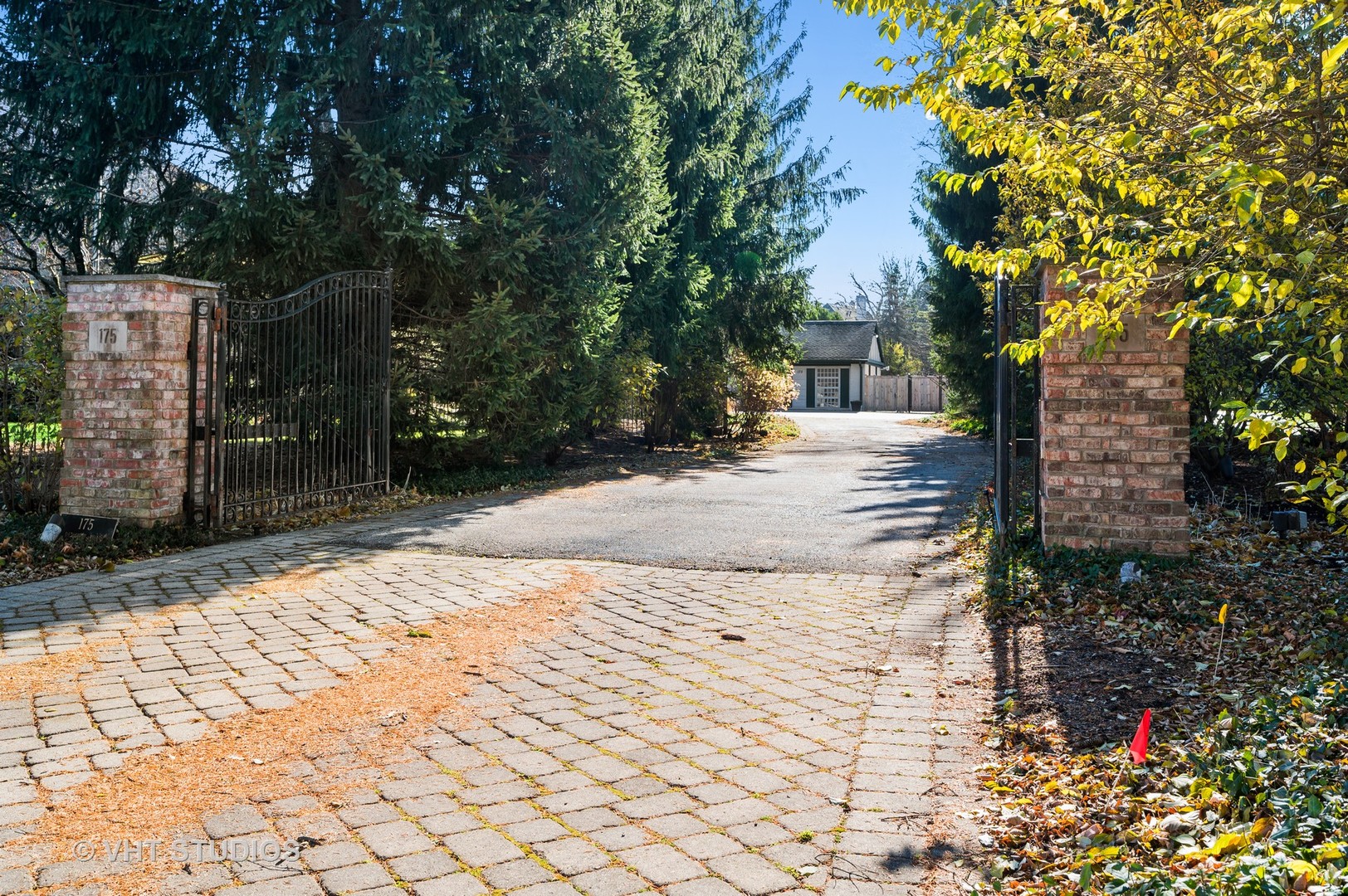 175 Dewindt Road Winnetka, IL 60093 - Photo 7 of 59