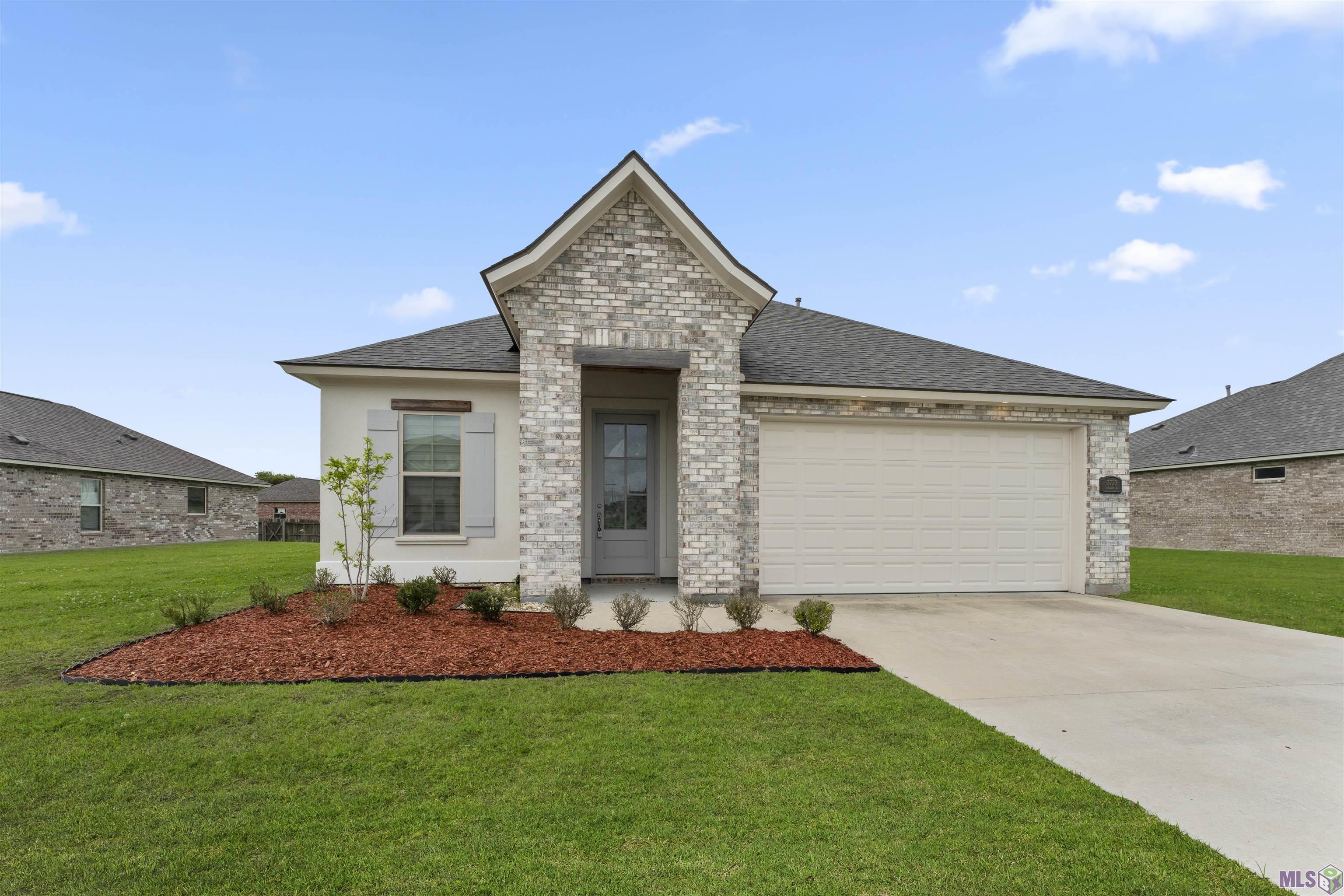 3723 Sandbar Drive Addis, LA 70710 - Photo 2 of 17