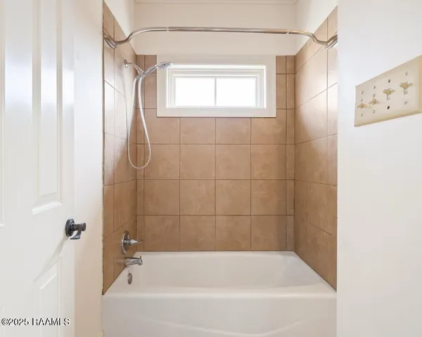 $2,750 | 123 Croft Row, Lafayette, LA 70503