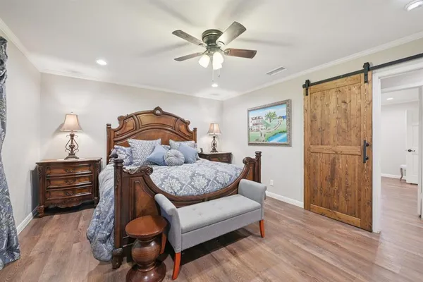 $489,000 | 17 Lincolnshire Circle, Bedford, TX 76021