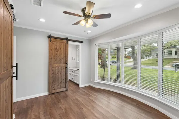 $489,000 | 17 Lincolnshire Circle, Bedford, TX 76021