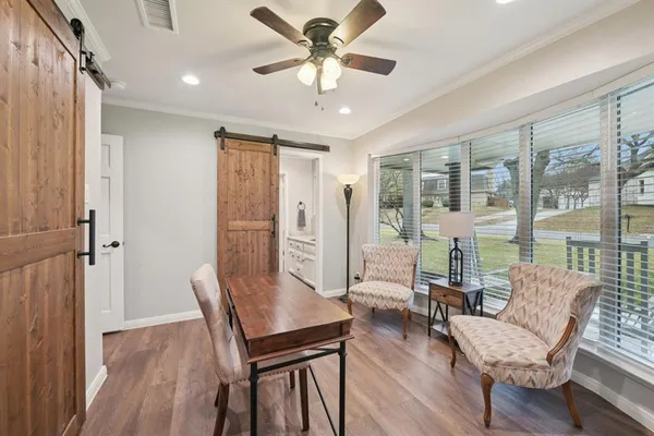 $489,000 | 17 Lincolnshire Circle, Bedford, TX 76021