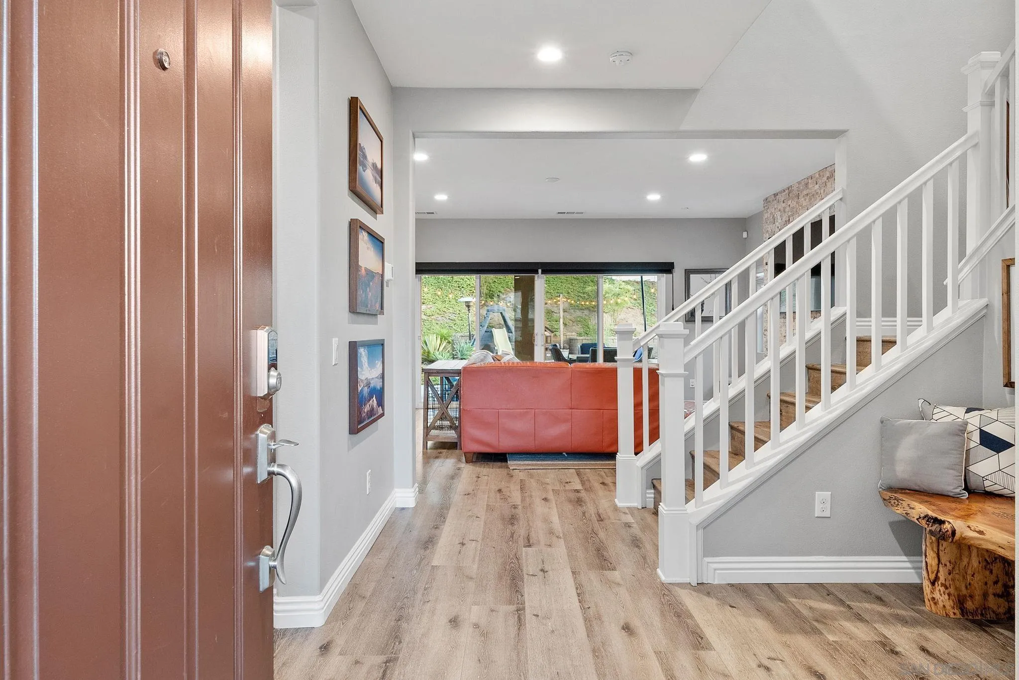 35615 Garrano Lane Fallbrook, CA 92028 - Photo 3 of 55 Gallery Image 3