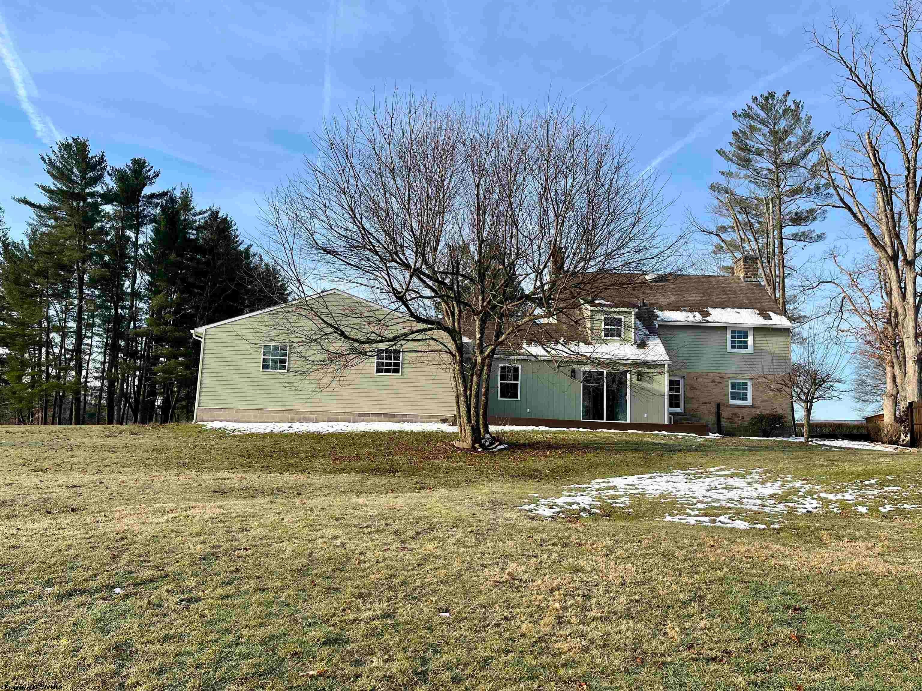 168 B B Road Reedsville, WV 26547 - Photo 6 of 21 Gallery Image 6