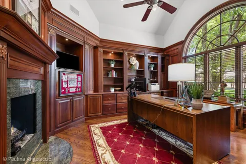 $1,650,000 | 5 Hillburn Court, North Barrington, IL 60010