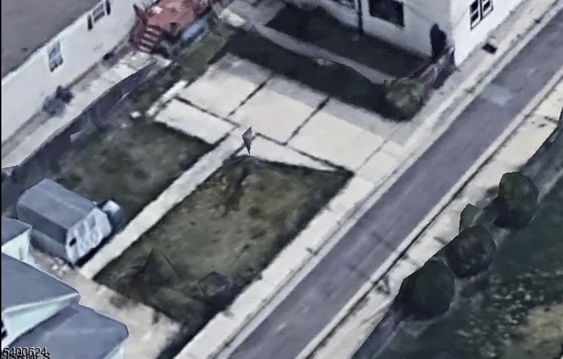 711 Warrena Road Atlantic City, NJ 08401 - Photo 4 of 4 a view of entryway