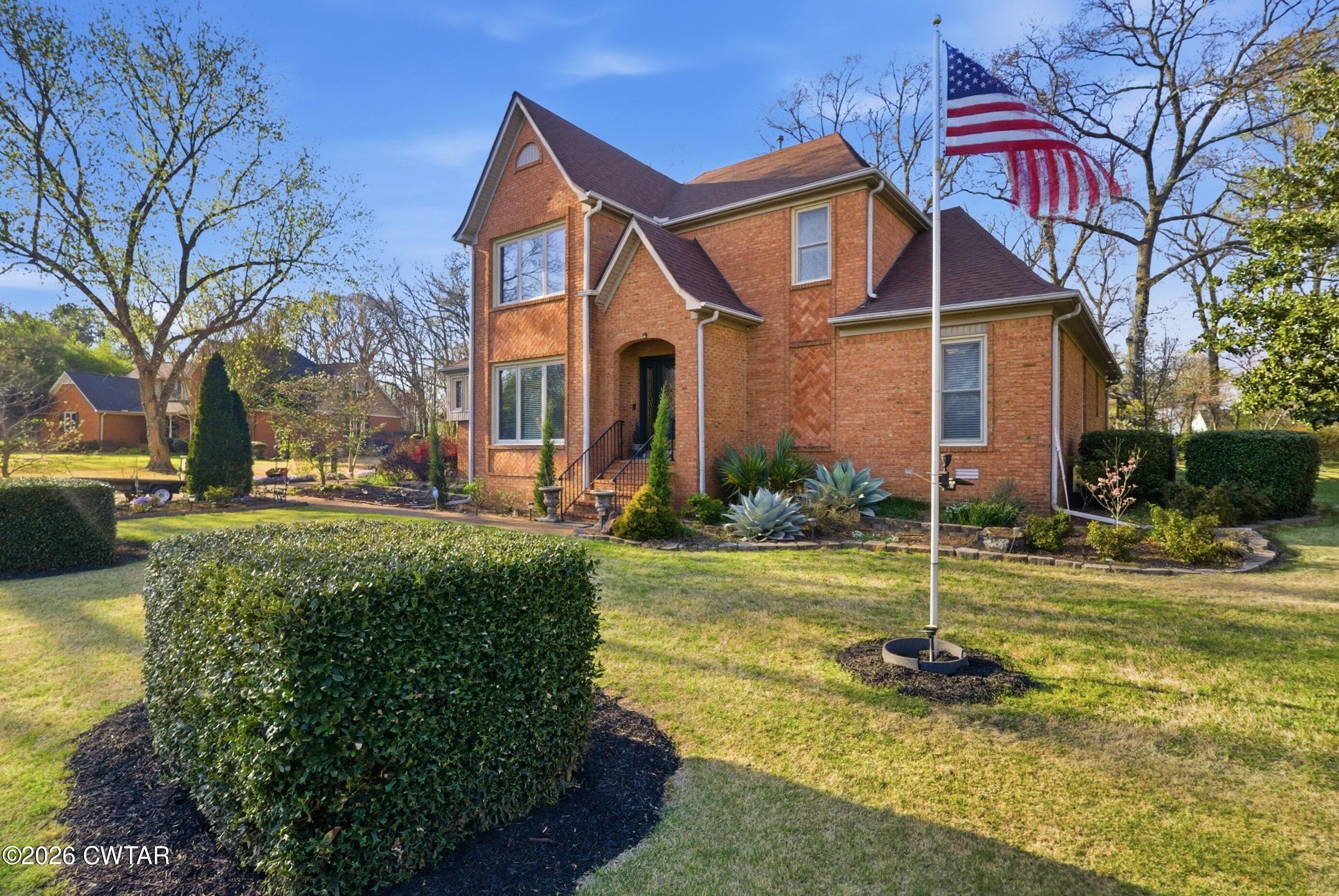 35 Eaglecrest Jackson, TN 38305 - Photo 2 of 41 DSC04109