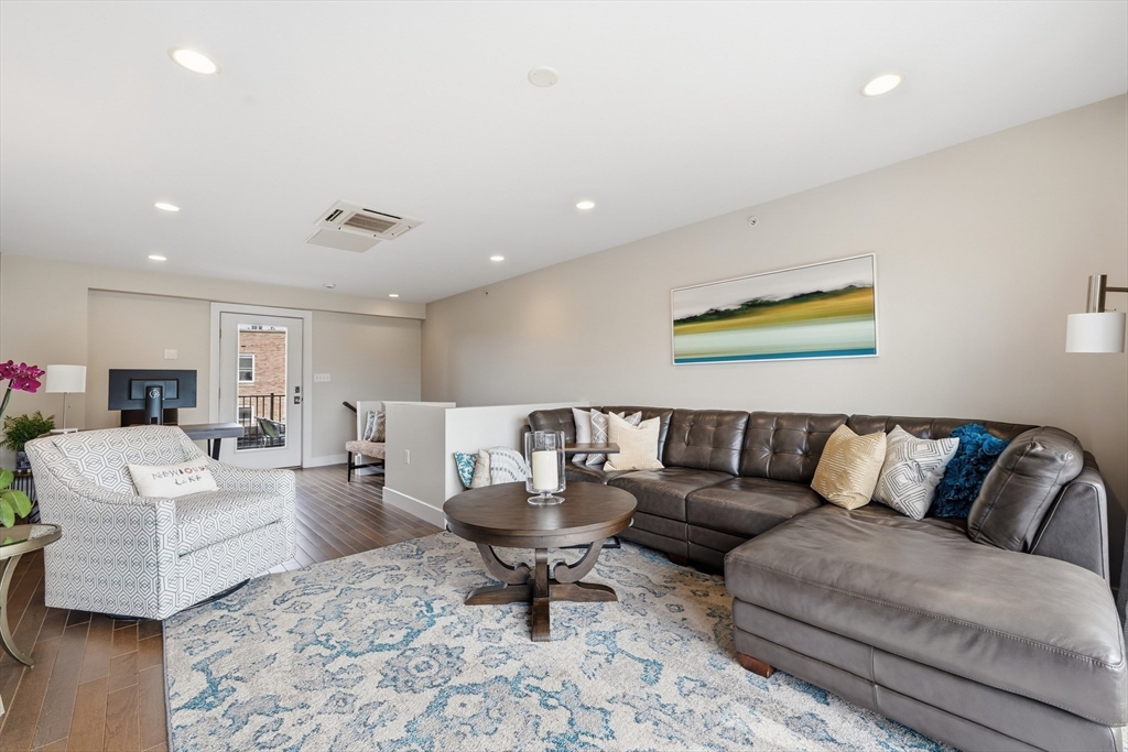 1 St Clare Road, Unit 16 Medford, MA 02155 - Photo 4 of 26