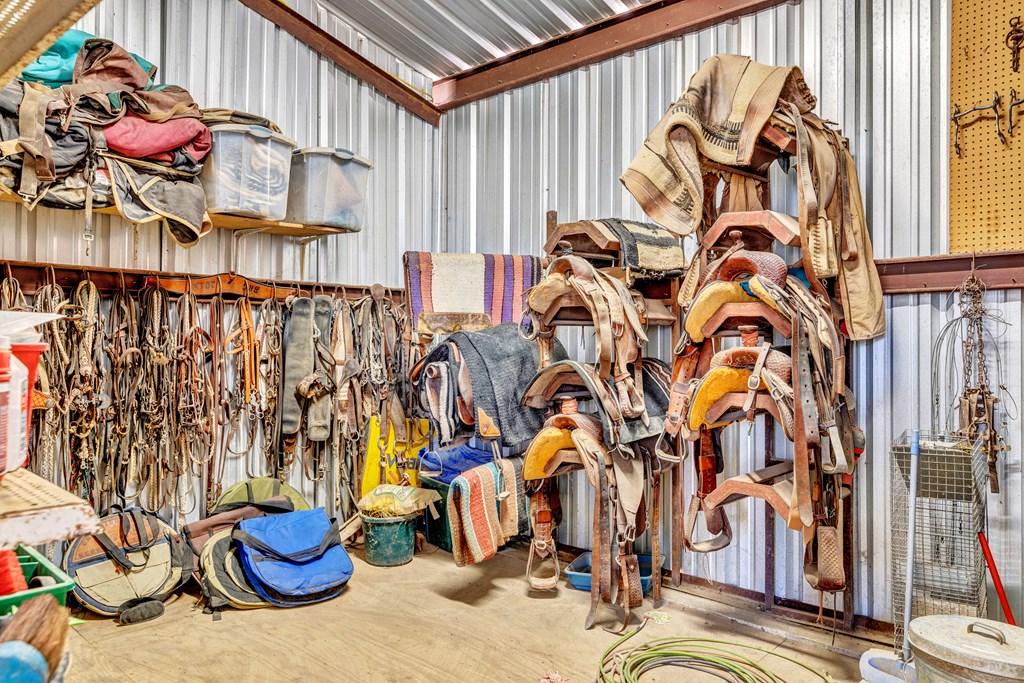 515 Lange Road Harper, TX 78631 - Photo 21 of 38 Gallery Image 21