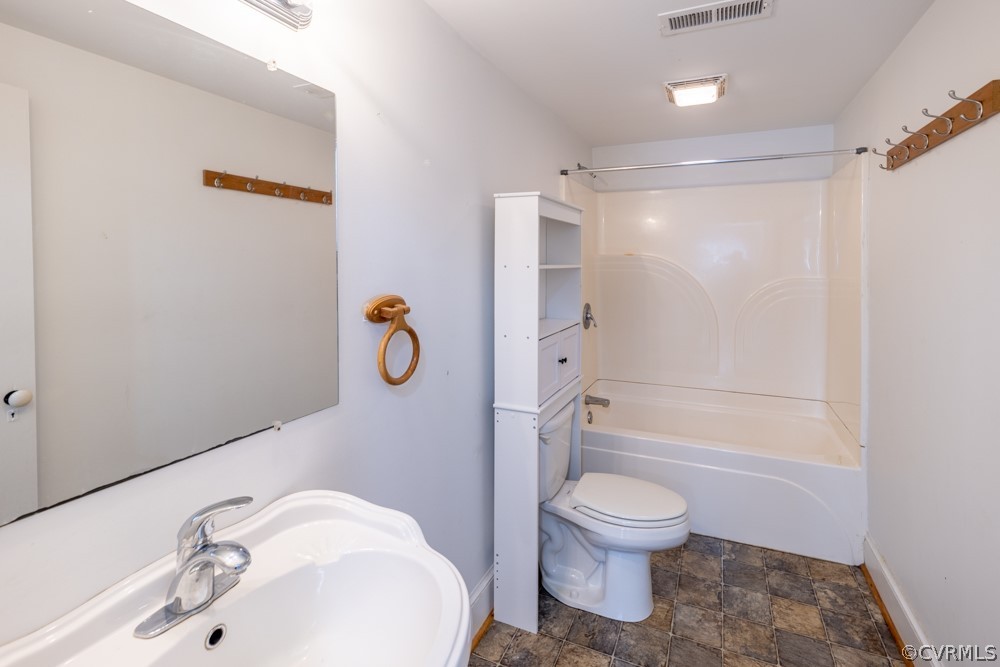 8150 Hungarytown Road Crewe, VA 23930 - Photo 20 of 26 Gallery Image 20