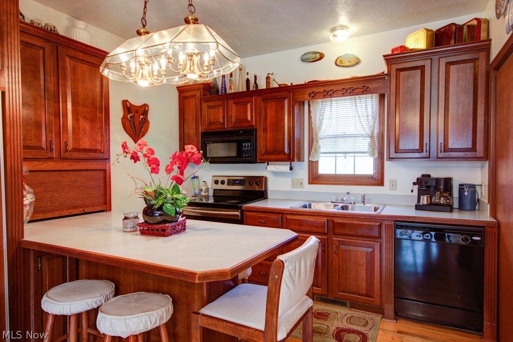 5105 Everhard Road Northwest Canton, OH 44718 - Photo 2 of 12 Gallery Image 2