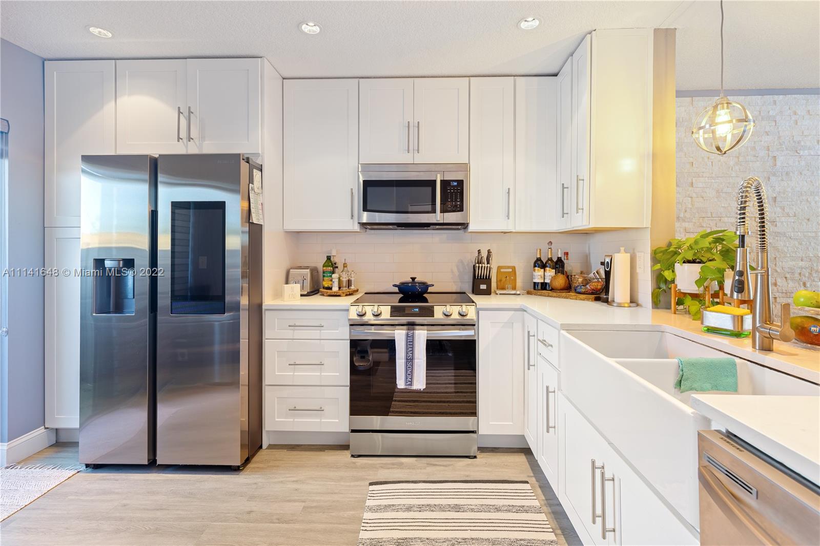 591 Banks Road, Unit 591 Margate, FL 33063 - Photo 6 of 47 Gallery Image 6