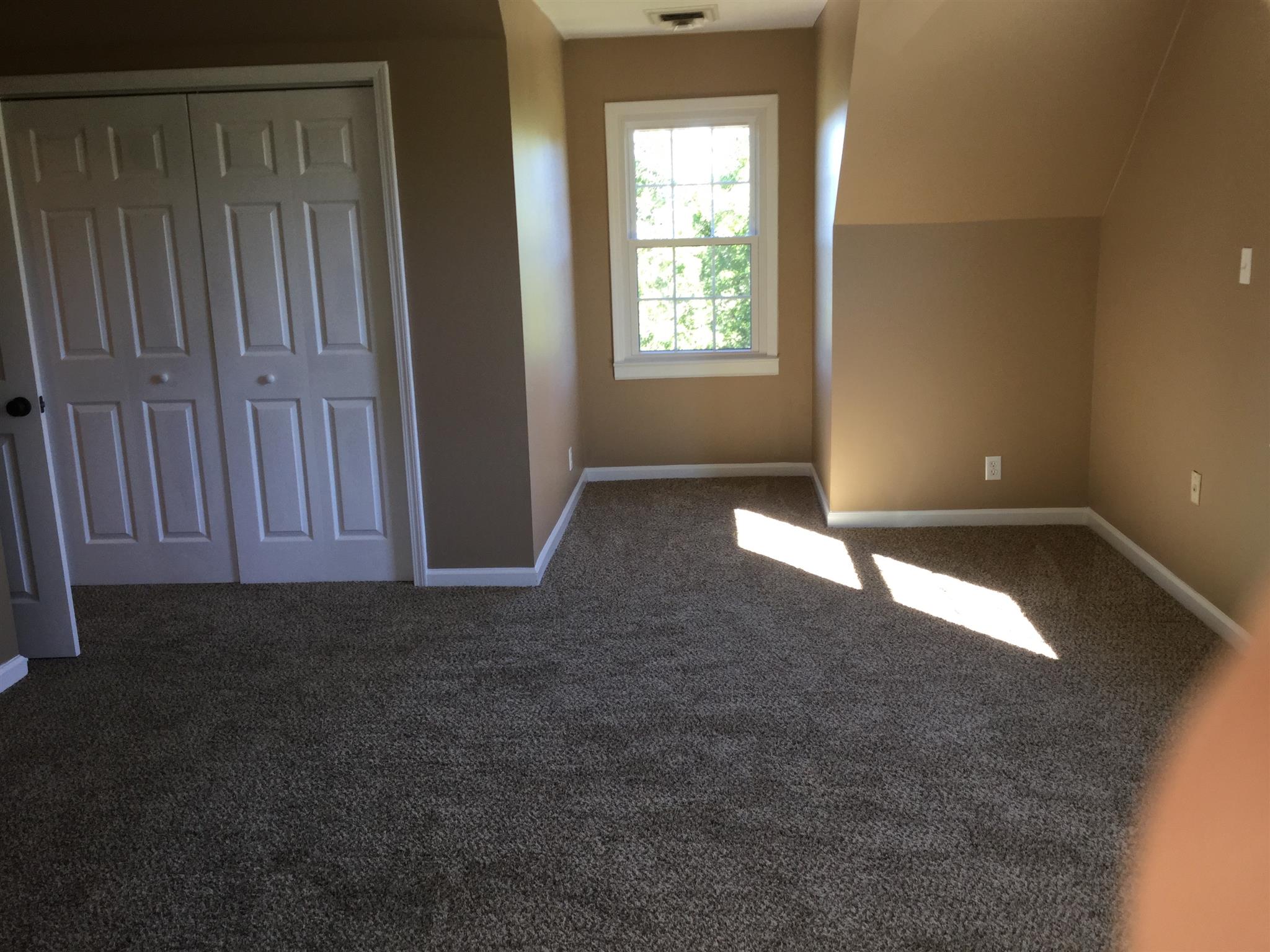 4701 Chester Harris Road Woodlawn, TN 37191 - Photo 5 of 7 Gallery Image 5