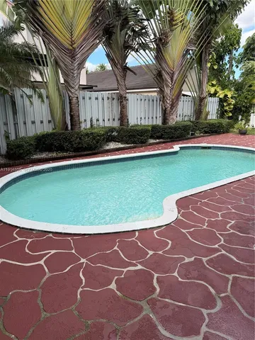 $4,000 | 9884 Southwest 154th Court, Miami, FL 33196
