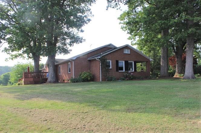 471 Legion Road Lenoir, NC 28645 - Photo 5 of 16 Gallery Image 5