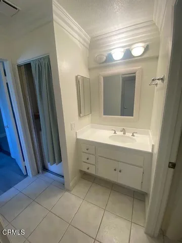 $435,000 | 2394 Pleasant Way, Unit J, Thousand Oaks, CA 91362