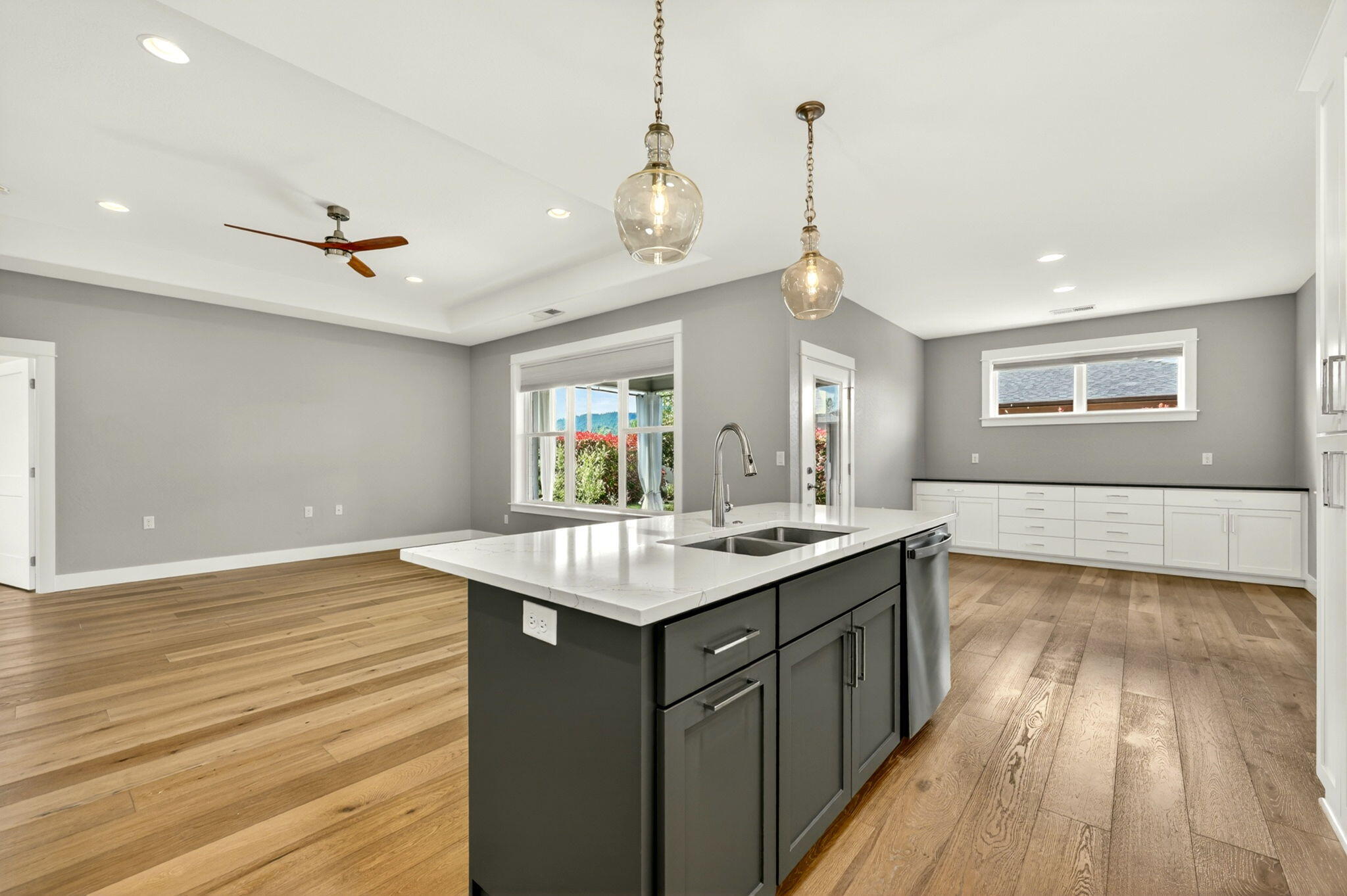 1501 River Run Street Central Point, OR 97502 - Photo 21 of 52 APX_1087