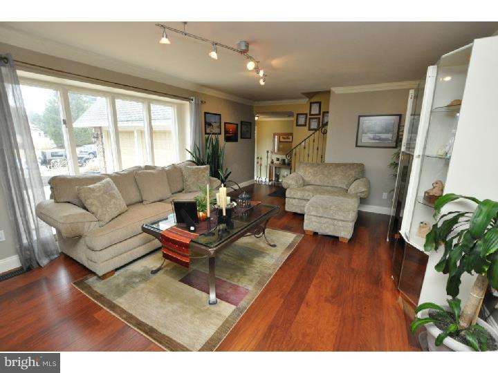 149 Coopers Kill Road Delran, NJ 08075 - Photo 4 of 25