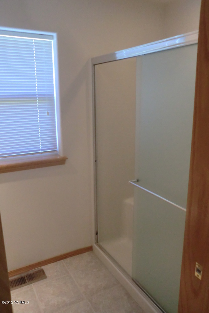 12113 West Barrett Road Yakima, WA 98908 - Photo 21 of 36 a view of a small space