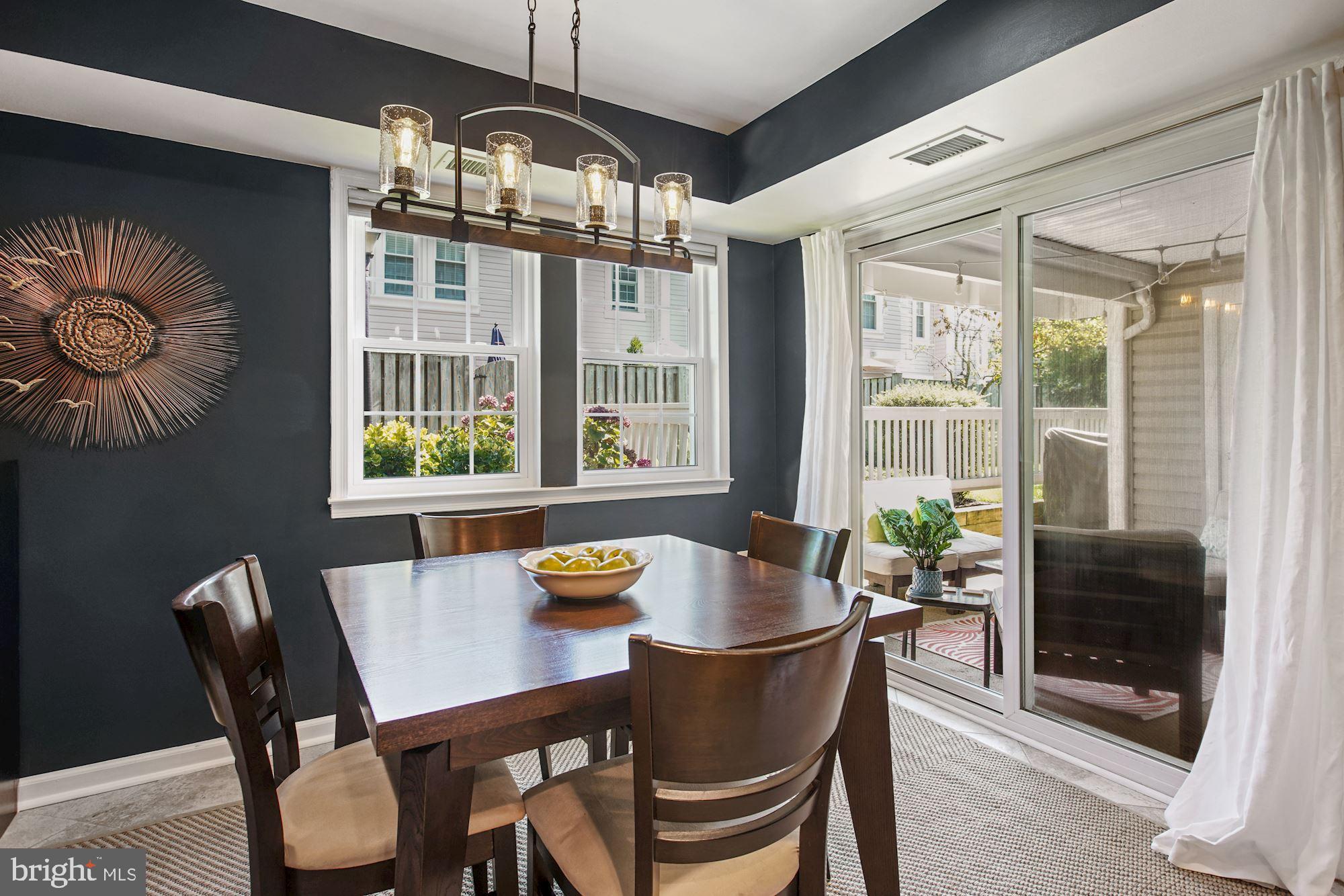 4519 28th Road South, Unit 45 Arlington, VA 22206 - Photo 8 of 27 Separate dining area with sliding doors to patio