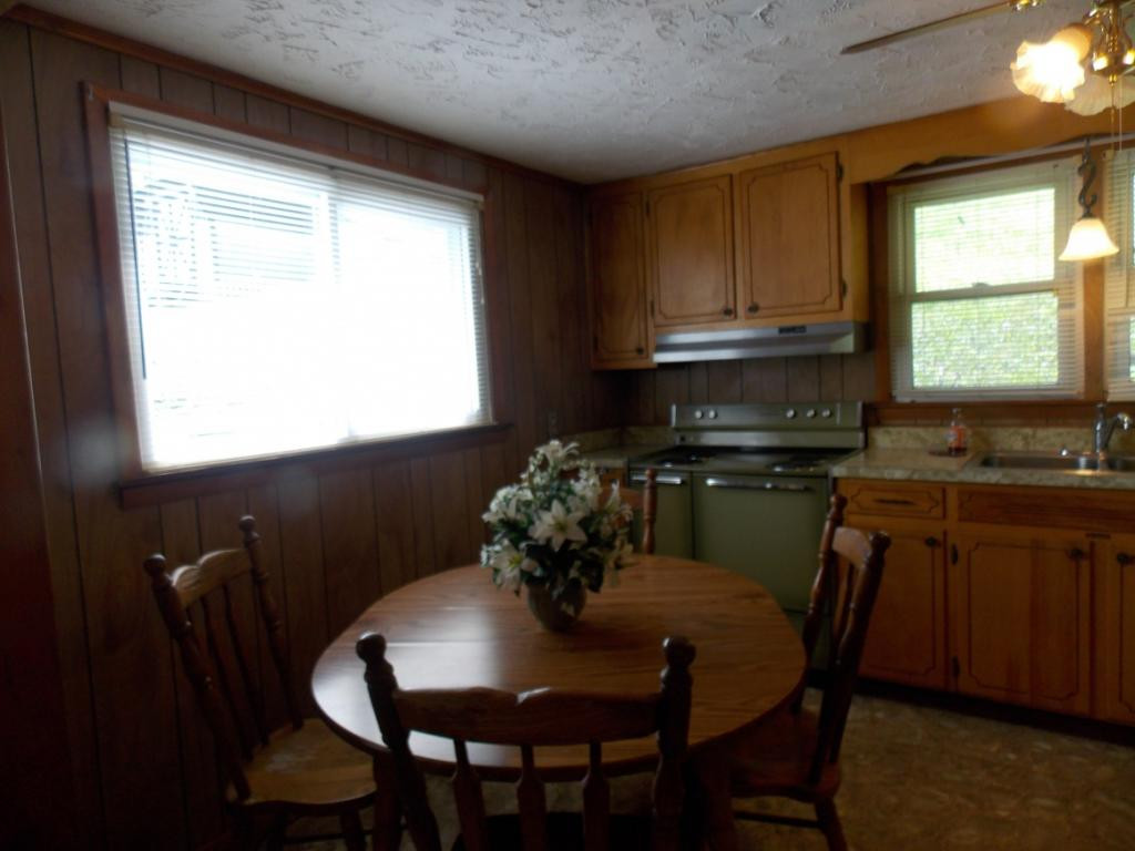776 Wagner Road Bristol, VA 24201 - Photo 8 of 15 Photo 8