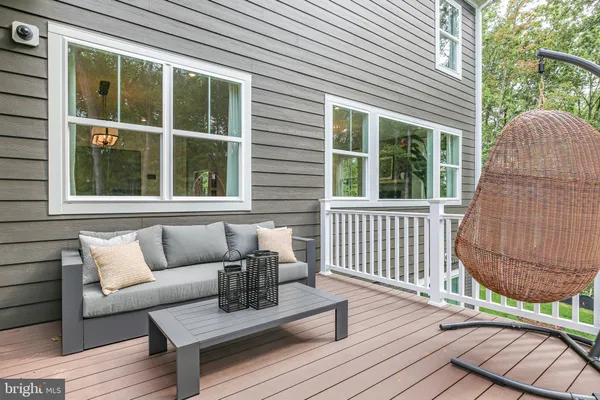 $814,900 | 45 Hampstead Farm Lane, Stafford, VA 22556
