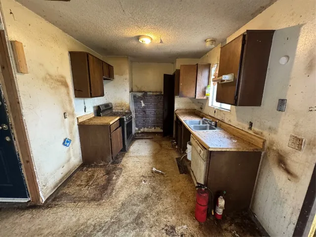 $200,000 | 6127 Wagon Bend, Austin, TX 78744