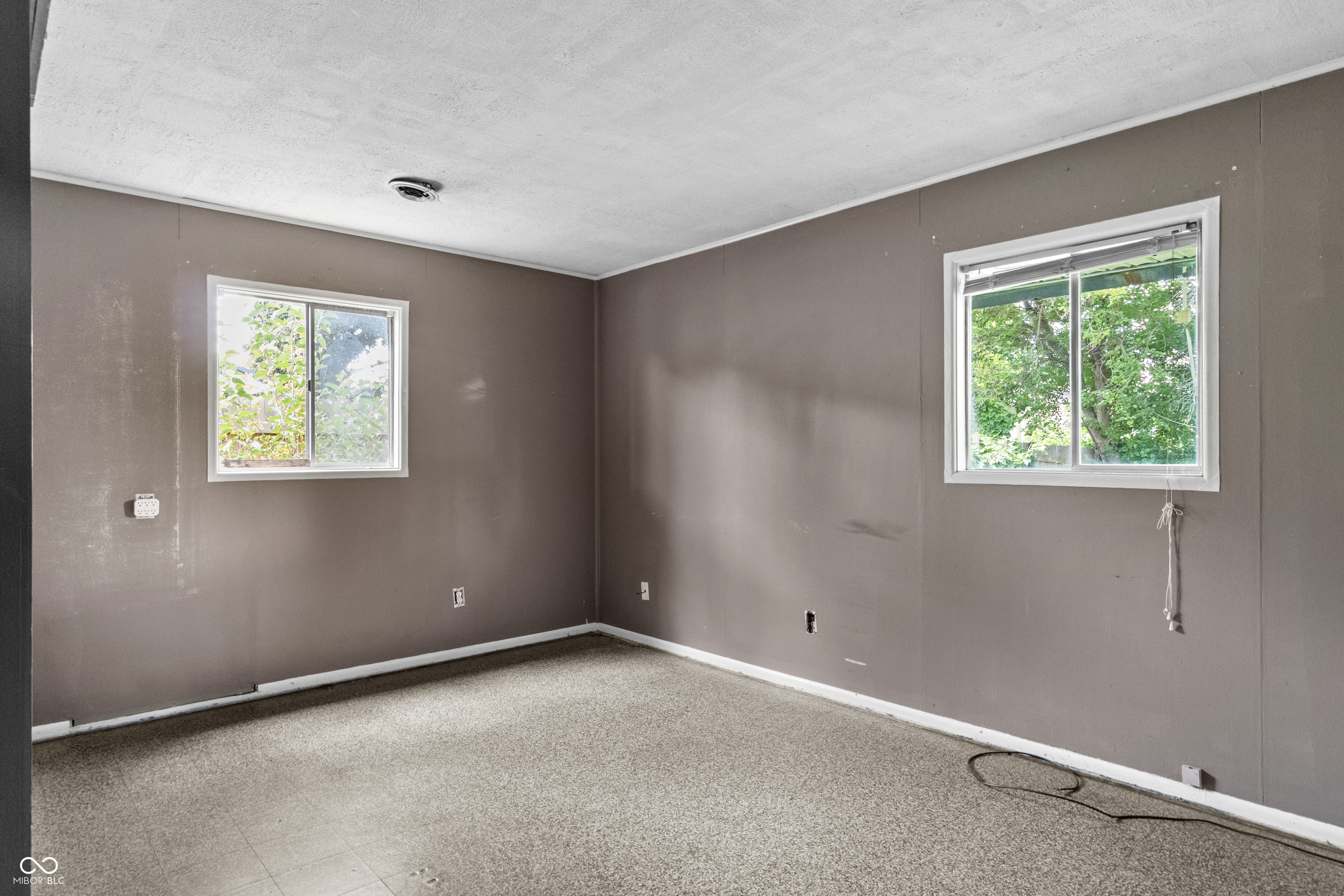 1572 Roberts Road Franklin, IN 46131 - Photo 15 of 22 Gallery Image 15
