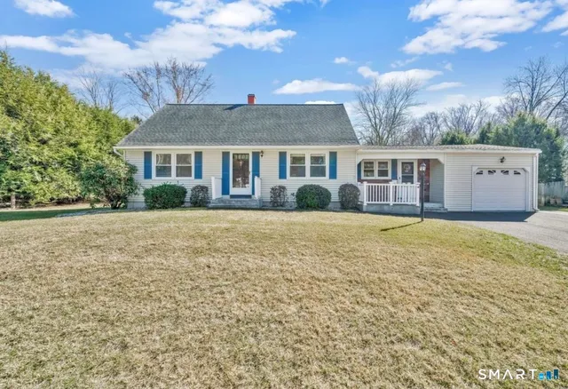 $399,900 | 38 Eastgate Lane, Enfield, CT 06082