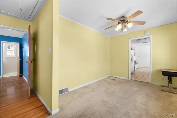 $325,000 | 38 Forest Road, New Hartford, NY 13501