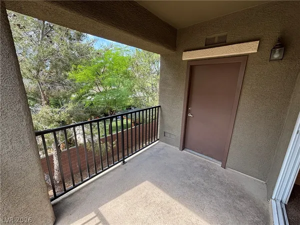 $1,525 | 6868 Sky Pointe Drive, Unit 2022, Las Vegas, NV 89131